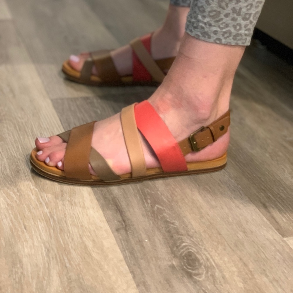 Free Market&Spruce Sandals sz8.5 when bundle 4item